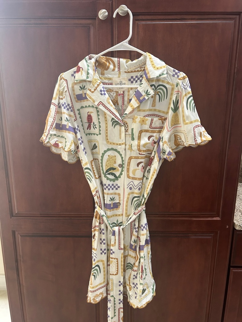 Umgee 100% Rayon Cream Safari Print Shirt